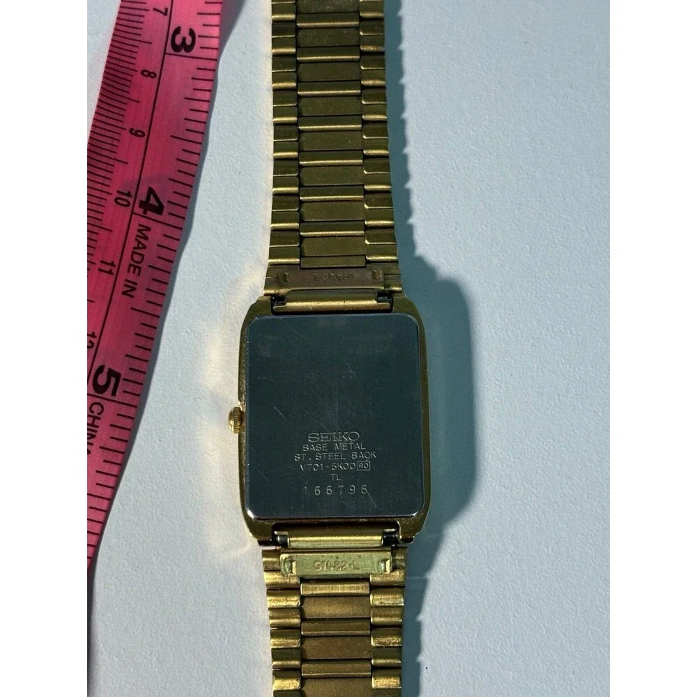 Watch - Picture 3 of 3